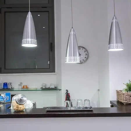 Bbqueen לינה וארוחת בוקר 2*